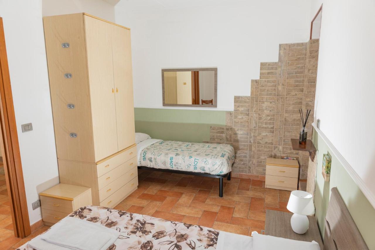 Leto'S Apartment In Sanremo - Parking & Garden Exterior photo